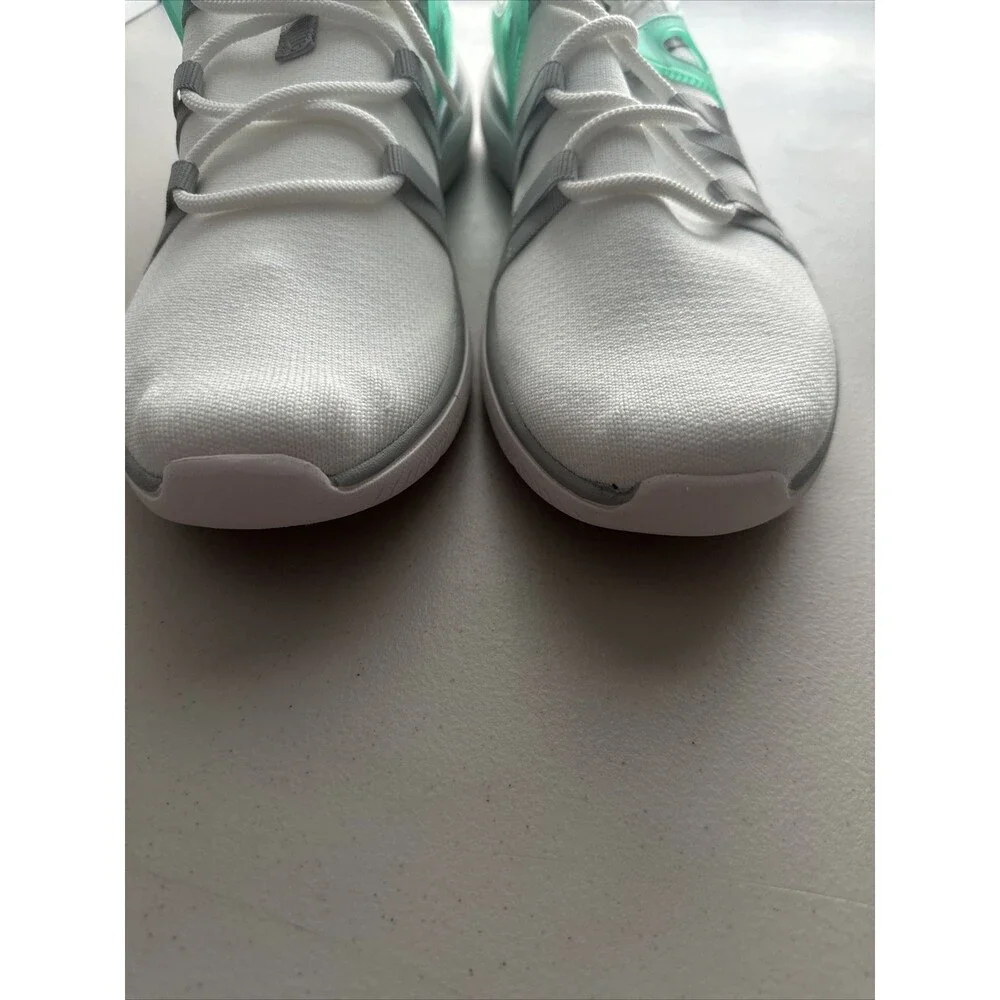 STQ White Teal Sneakers Women Walking Running Shoes Size 9 Brand New